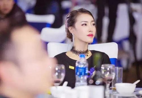 张晓五 个人资料,才华横溢的青年才俊，职场与学术领域的双料精英