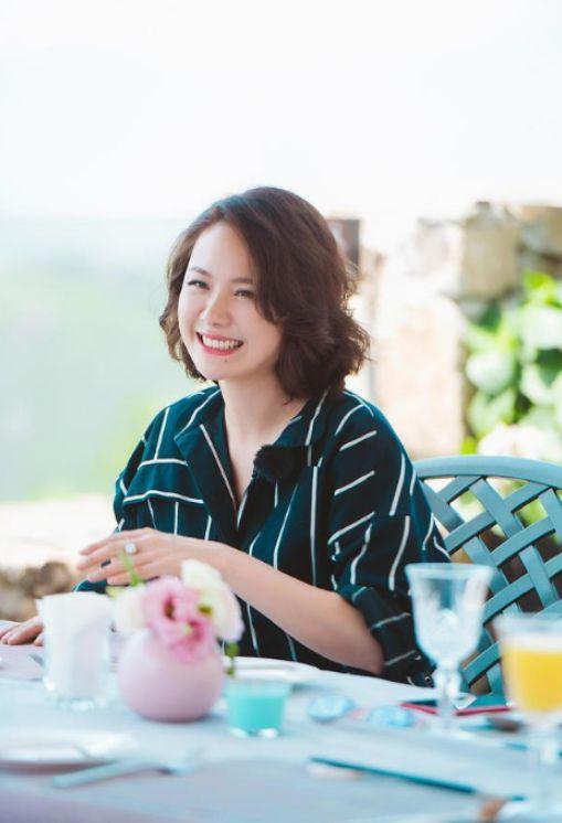 程莉莎家庭背景,出身名门，家庭背景揭秘